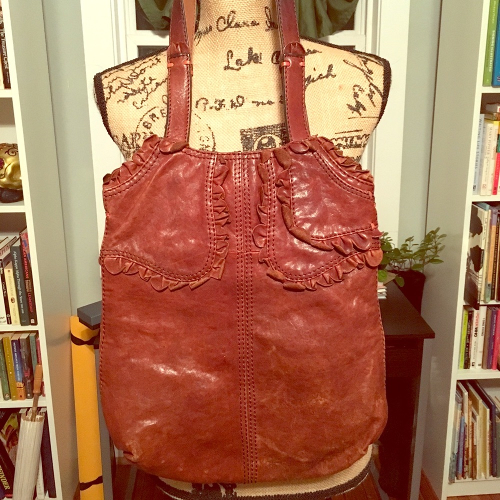 Unique Lucky Leather Shoulder Bag